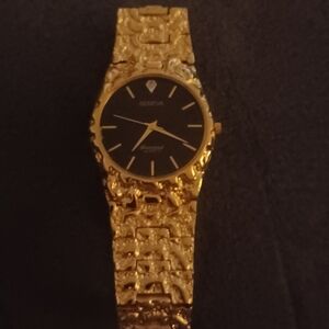 Geneva female gold plate nugget watch